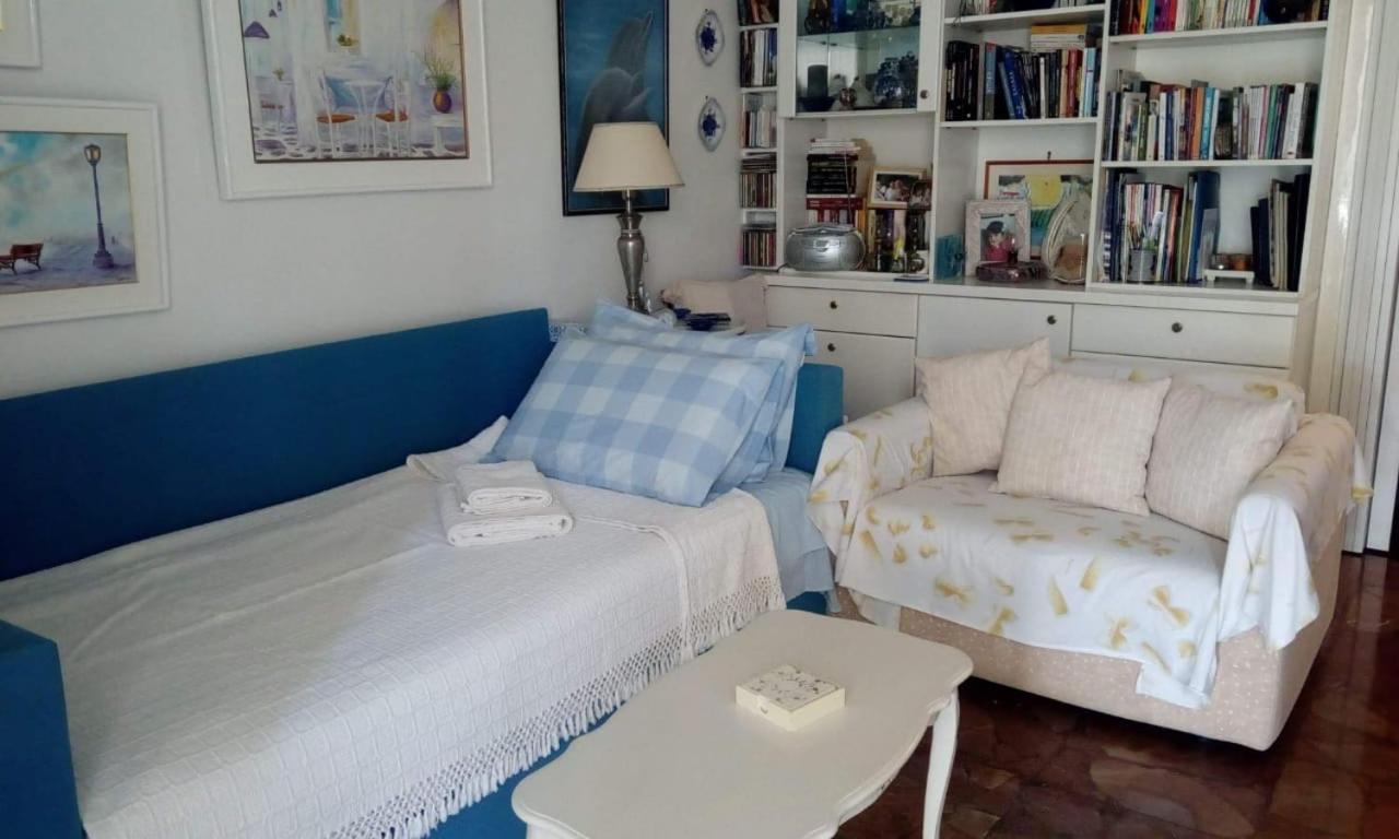 Kerry'S Cosy Apartment Vári Zewnętrze zdjęcie