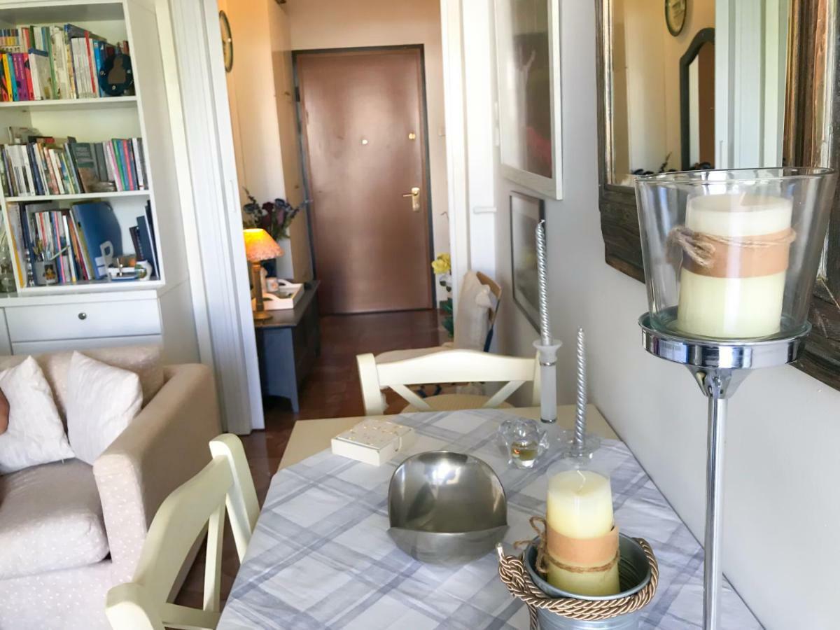 Kerry'S Cosy Apartment Vári Zewnętrze zdjęcie