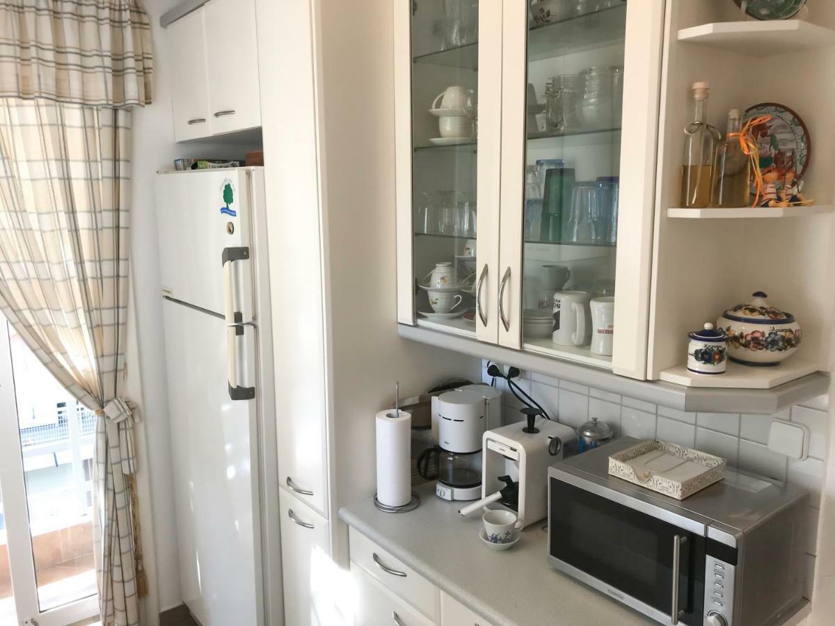Kerry'S Cosy Apartment Vári Zewnętrze zdjęcie